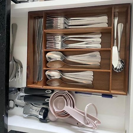 Apartament Sleeping Uptown Seattle Zewnętrze zdjęcie