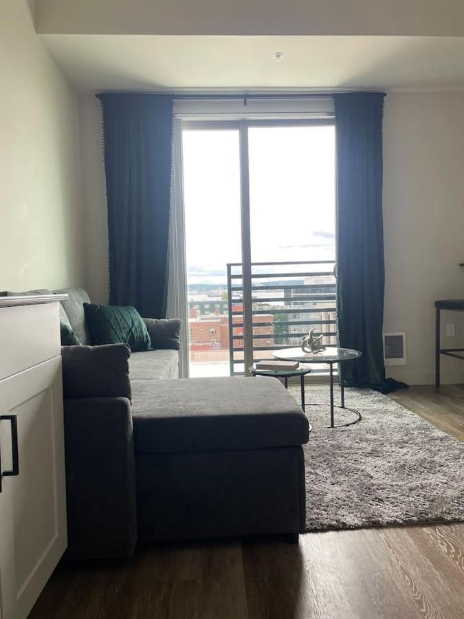 Apartament Sleeping Uptown Seattle Zewnętrze zdjęcie